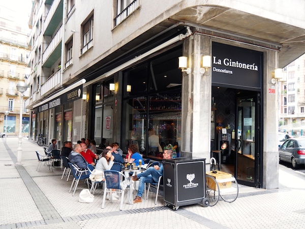 La Gintoneria Entrance 600x450 1
