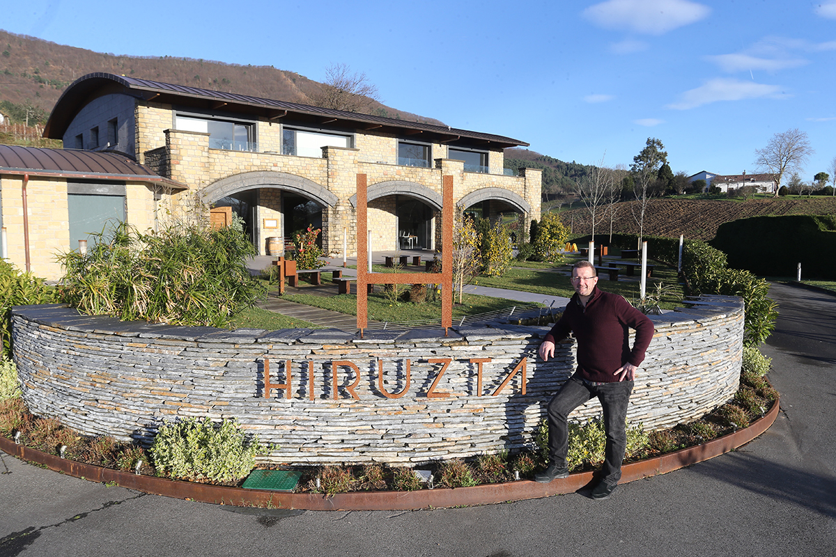 Txakoli Wineries in San Sebastián 2 210111 hiruzta 03