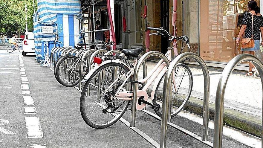 Where to park your bike in San Sebastián: a handy guide for cyclists and cycle tourists