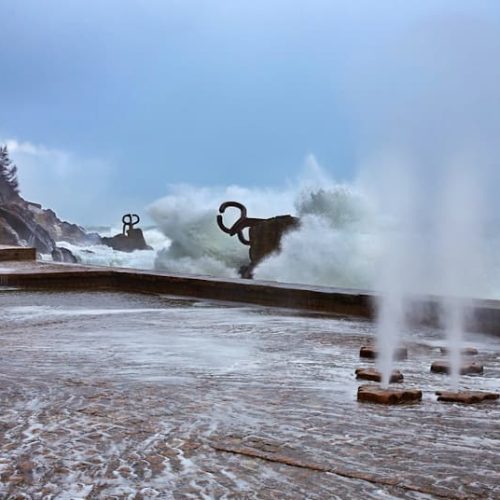 Escultura Peine del Viento un lugar especial de Eduardo Chillida